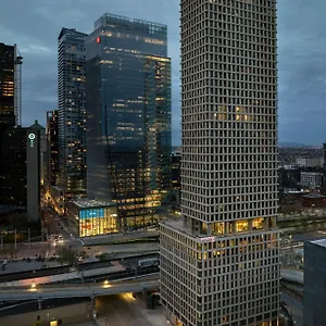 Moxy Downtown Hotel