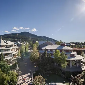 whistler-town-plaza-by-whiski-jack.hotels-of-whistler.com/